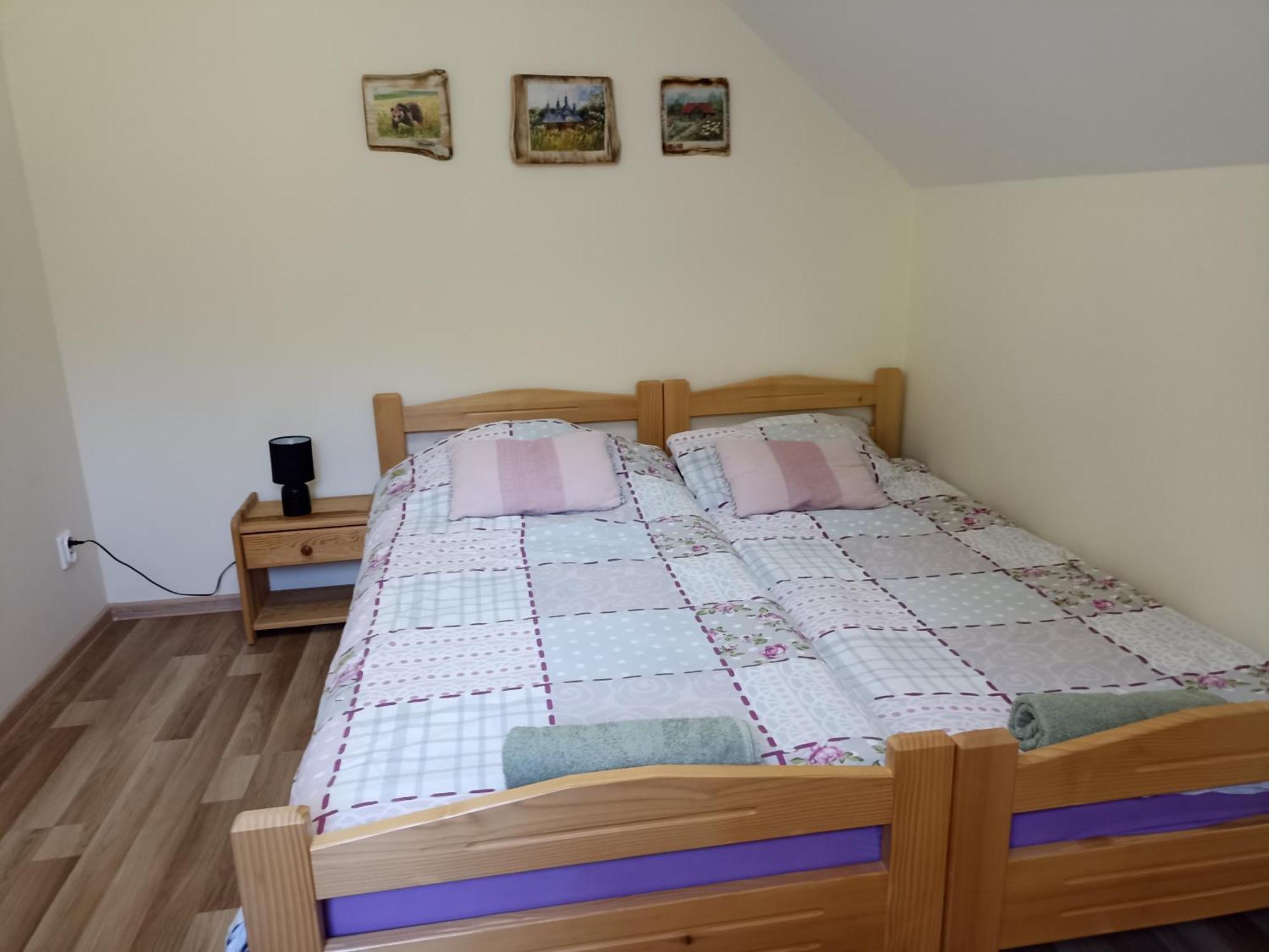 Domki I Apartamenty Nad Jeziorem Solinskim Z Basenem I Widokiem Na Gory Wolkowyja Room photo